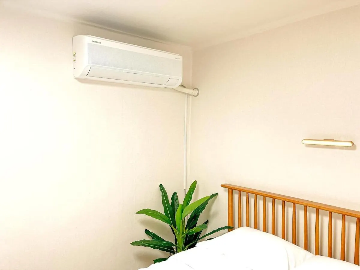 Anke House #3 Minutes To Ewha University Station #Line 2 #Two Rooms 서울특별시 대한민국